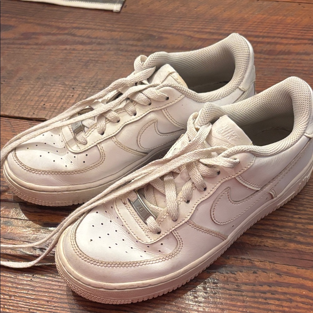 Nike Leather Sneakers